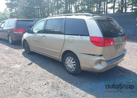 2008 Toyota Sienna Le z USA, uszkodzony, nr VIN 5TDZK23C28S180884